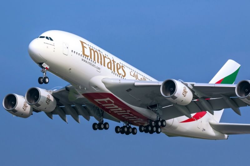 emirates-a380-200415