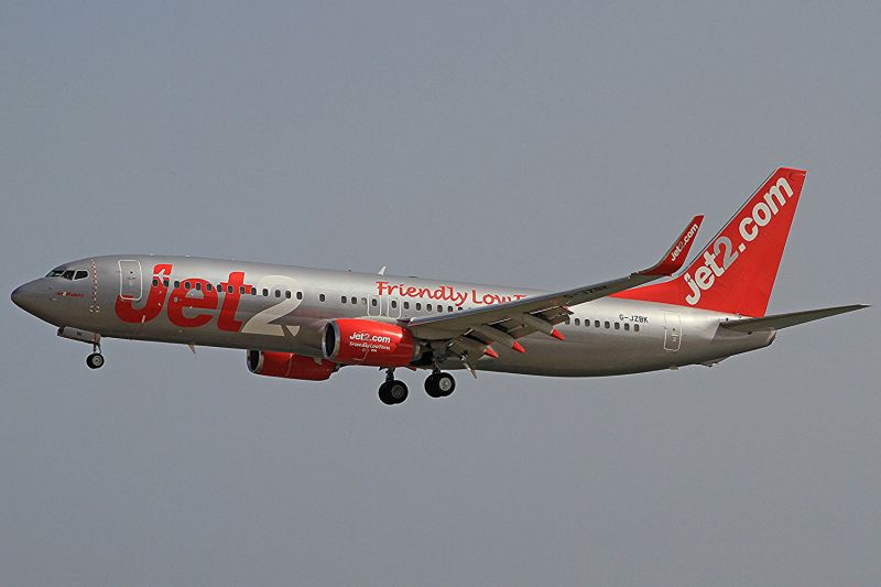 jet2-737-800